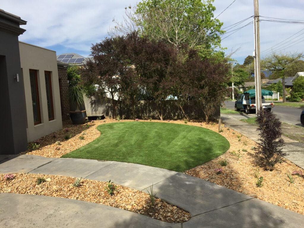 Synthetic grass front yard in Mitcham by InEx Lifestyle Design landscapers